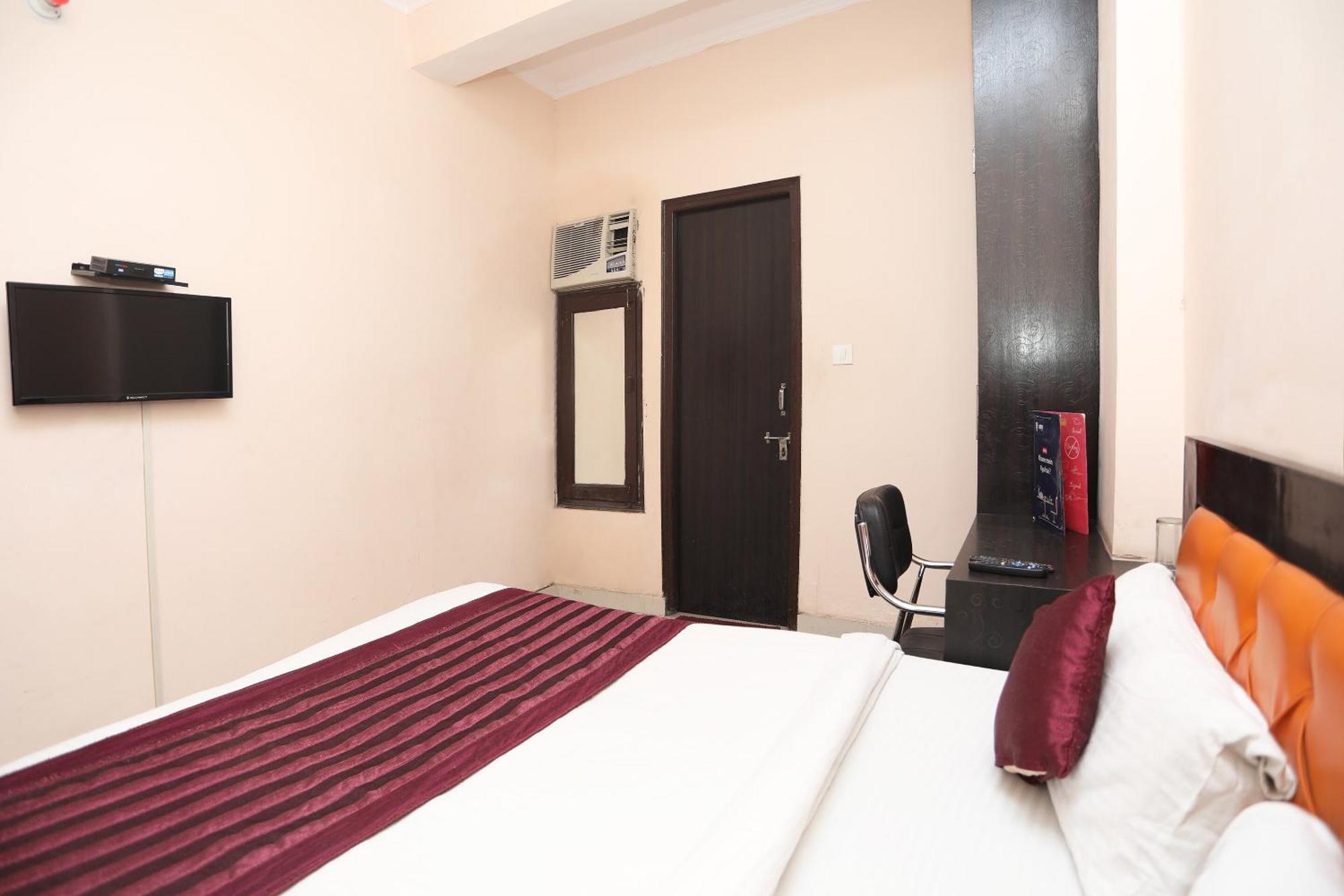 Hotel O Rn 32 Indirapuram Bagian luar foto