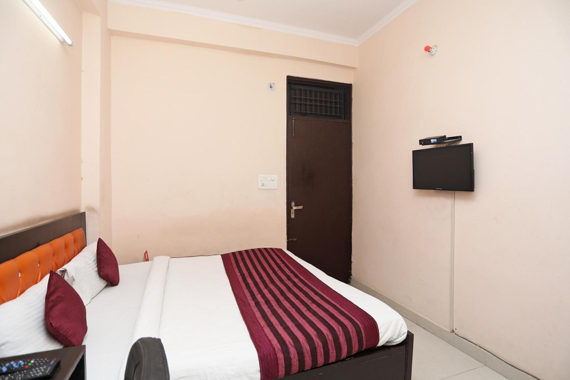 Hotel O Rn 32 Indirapuram Bagian luar foto
